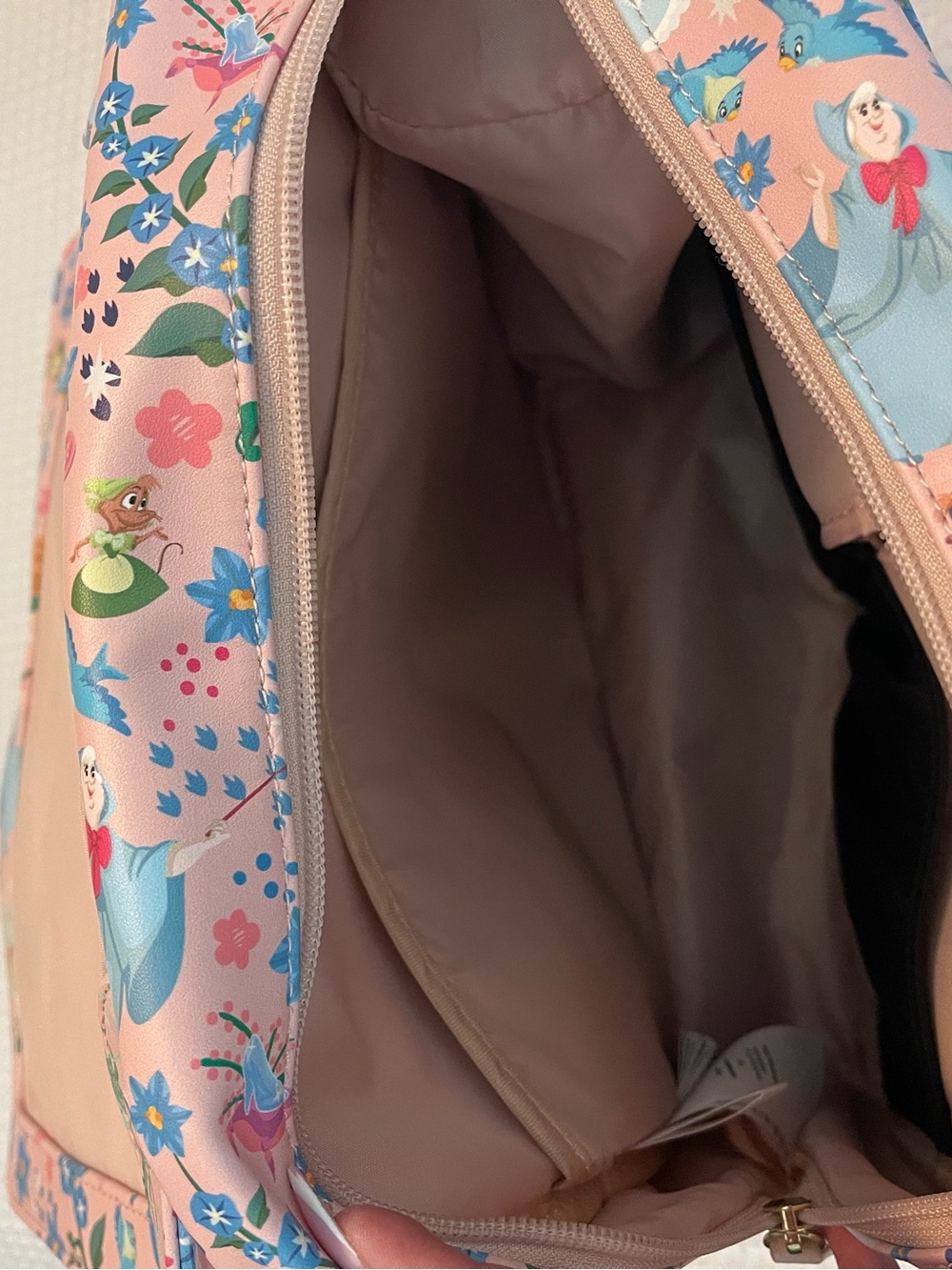 ❌SOLD❌Petunia Pickle Bottom Pink Floral Disney Princess Baby Bag - Picture 4 of 6